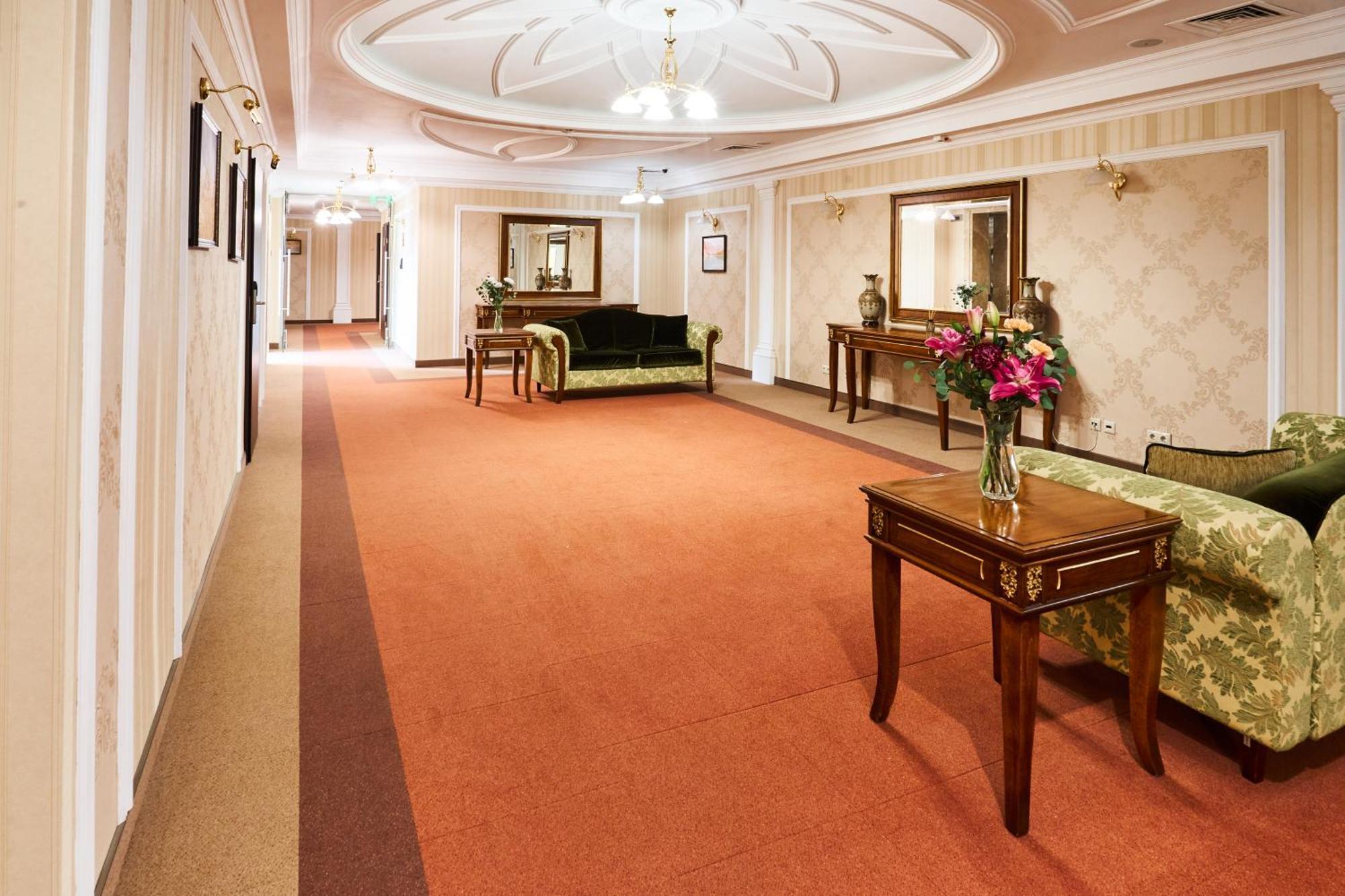 Kainar Hotel Simkent Kültér fotó