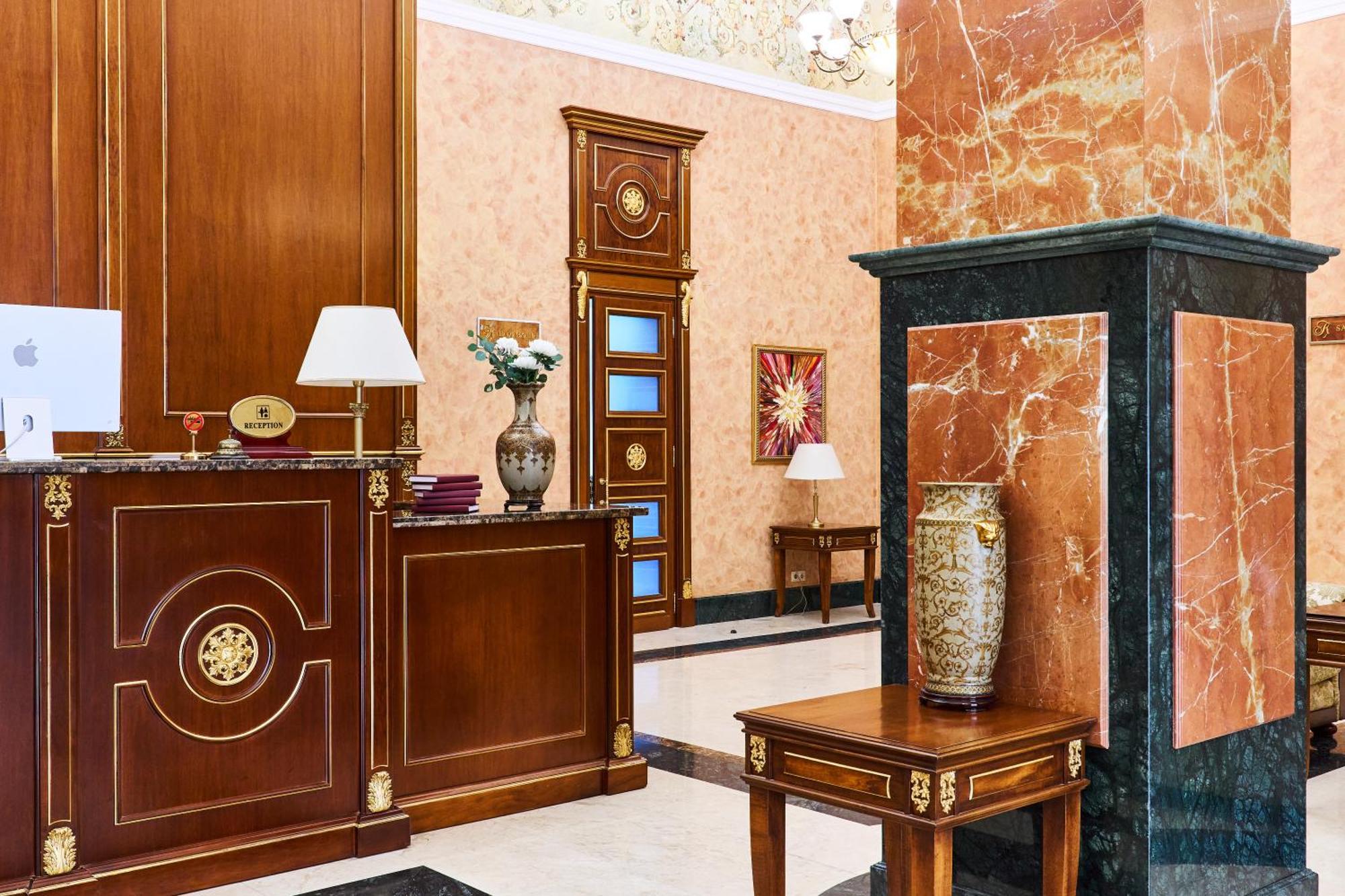 Kainar Hotel Simkent Kültér fotó