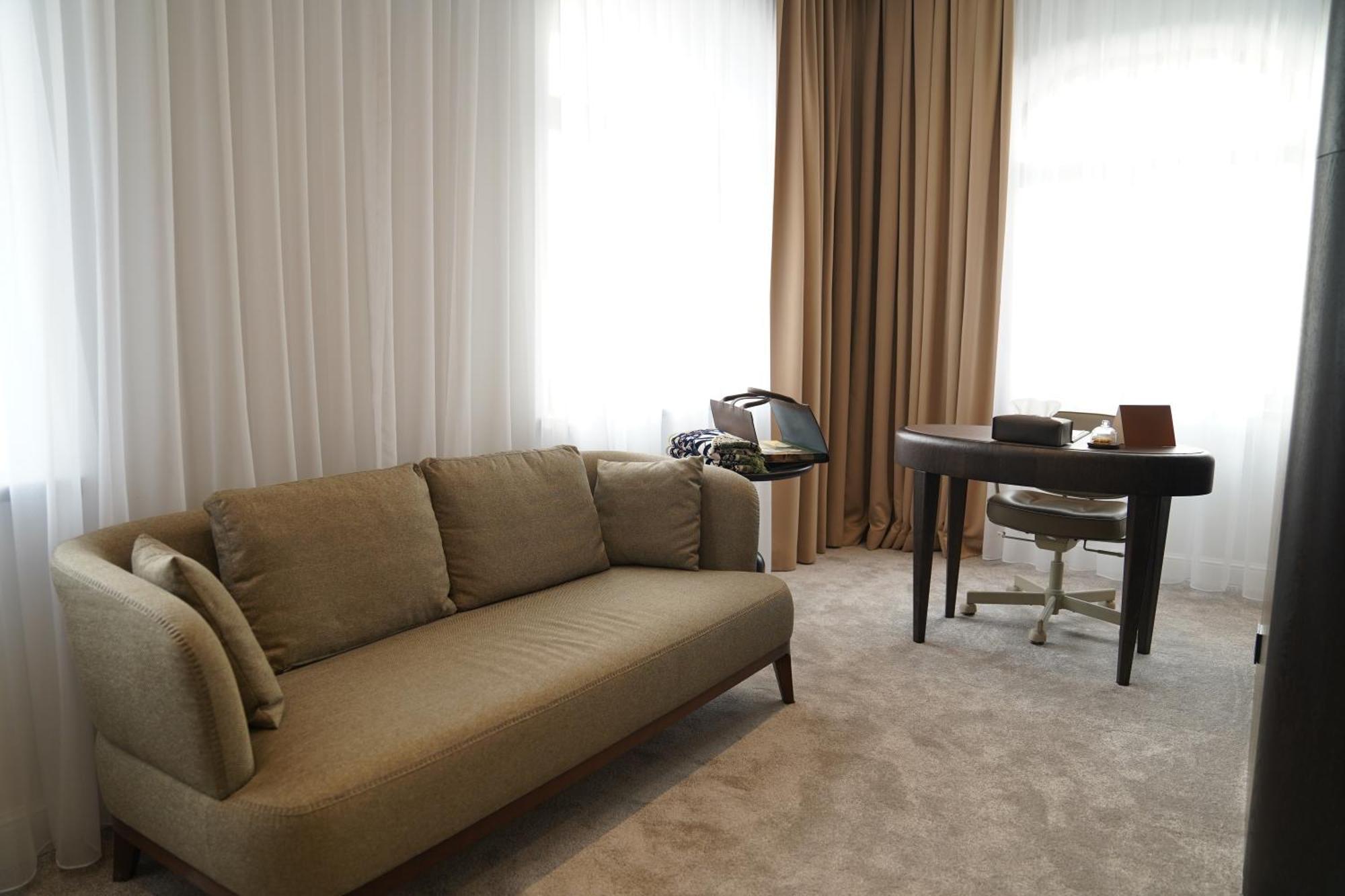 Kainar Hotel Simkent Kültér fotó